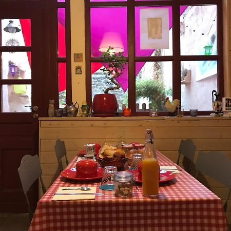 une coquille sous l’oreiller Le Puy-en-Velay Extérieur photo
