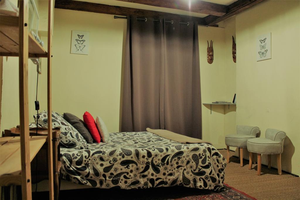 une coquille sous l’oreiller Le Puy-en-Velay Extérieur photo