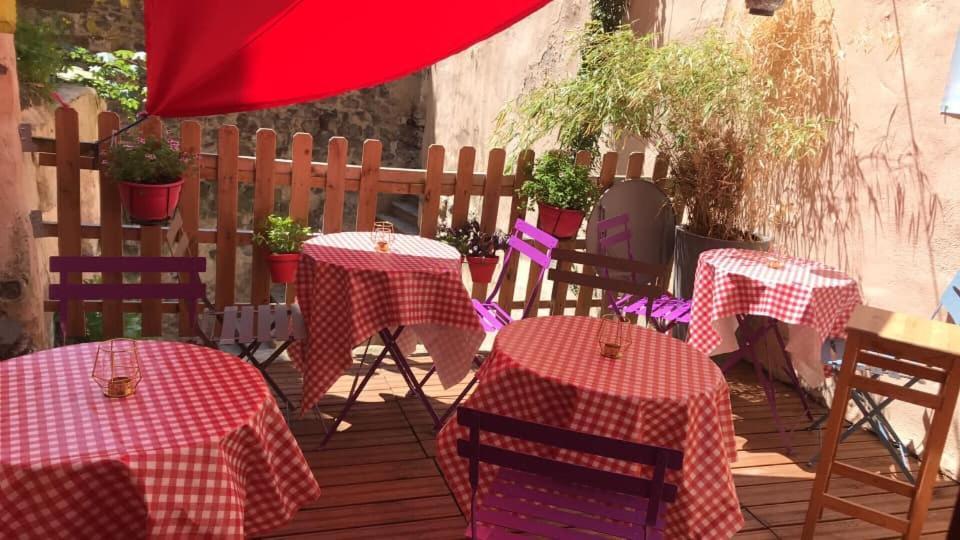 une coquille sous l’oreiller Le Puy-en-Velay Extérieur photo