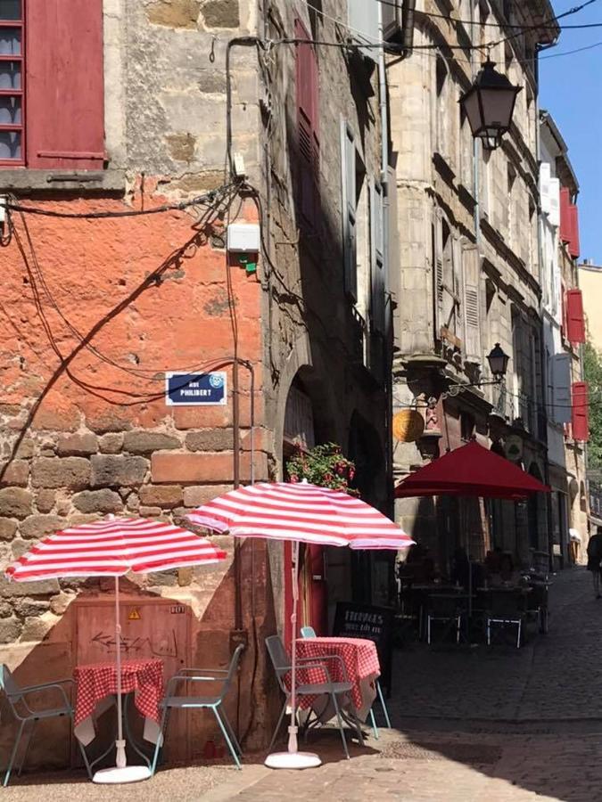 une coquille sous l’oreiller Le Puy-en-Velay Extérieur photo